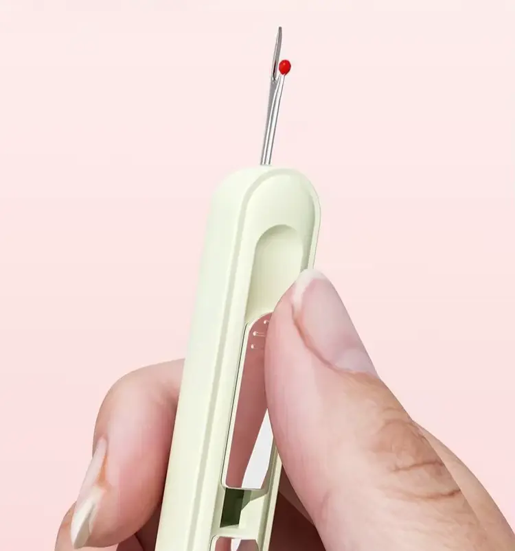 2-in-1 Needle Threader - Image 3