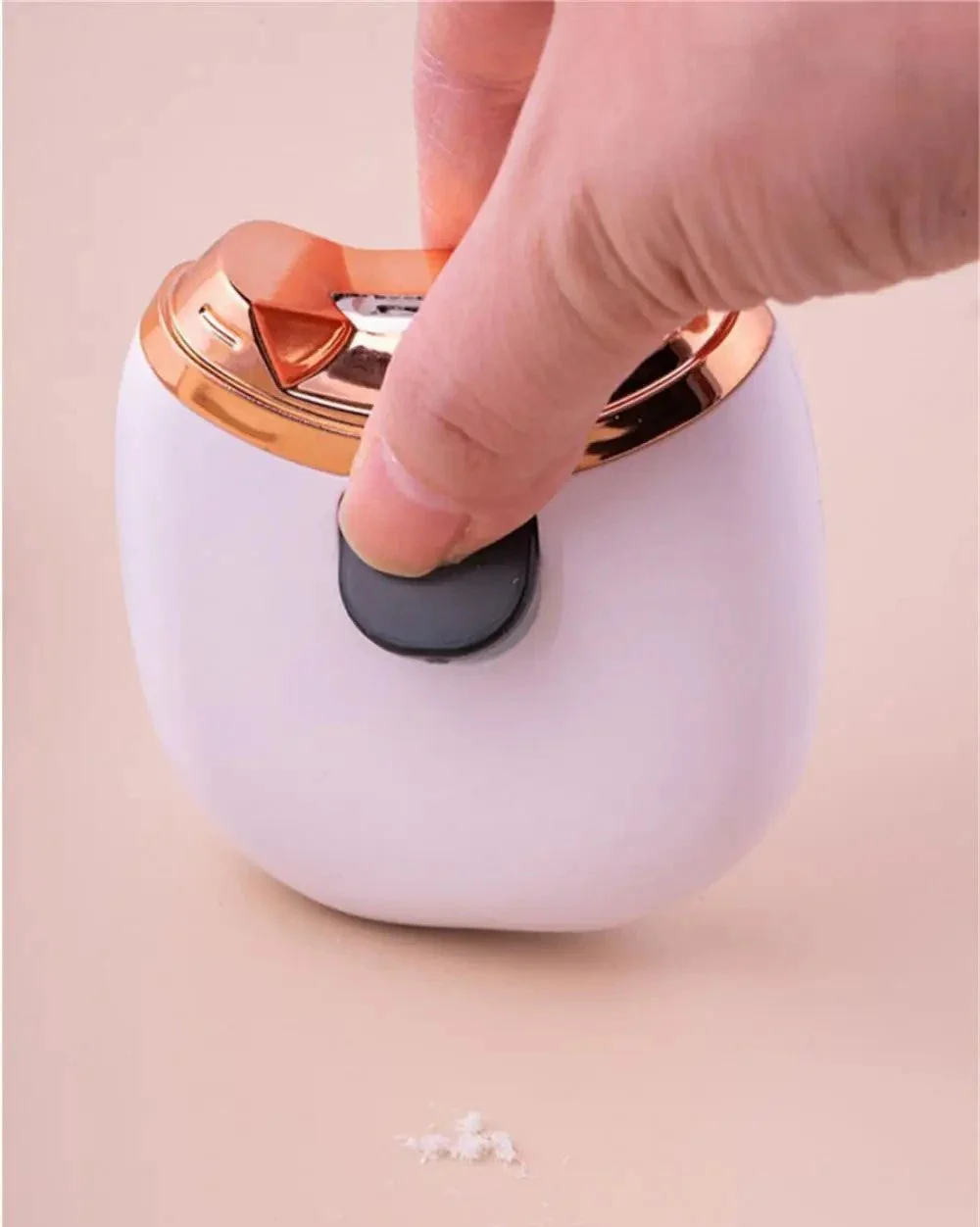 BlitzClip™ Electric Nail Clipper - Image 3