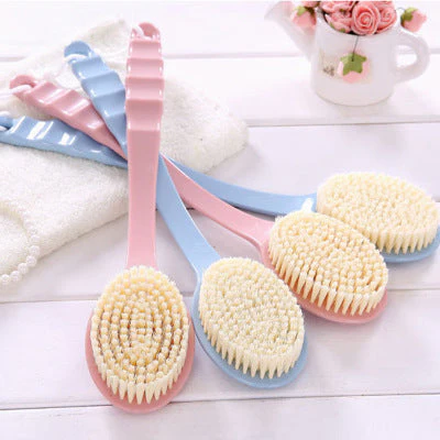 Body Bath Brush With Soft Bristles - Image 3