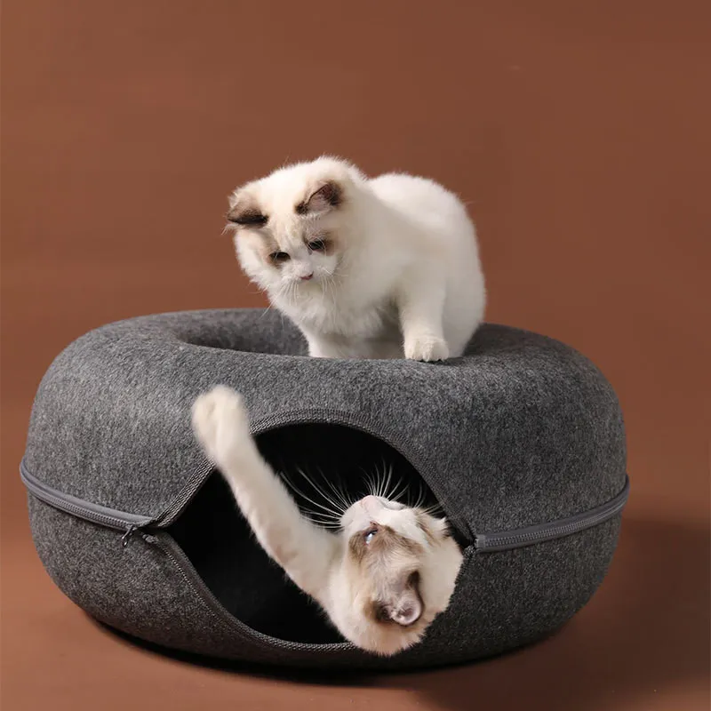 Donut-Shaped Cat Bed - Image 6