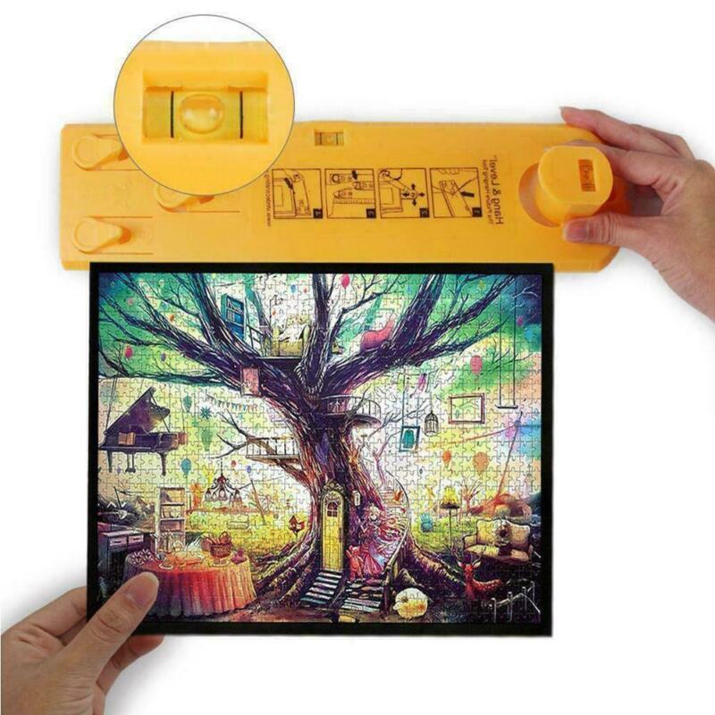 Easy Frame Hanging and Leveling Tool - Image 4