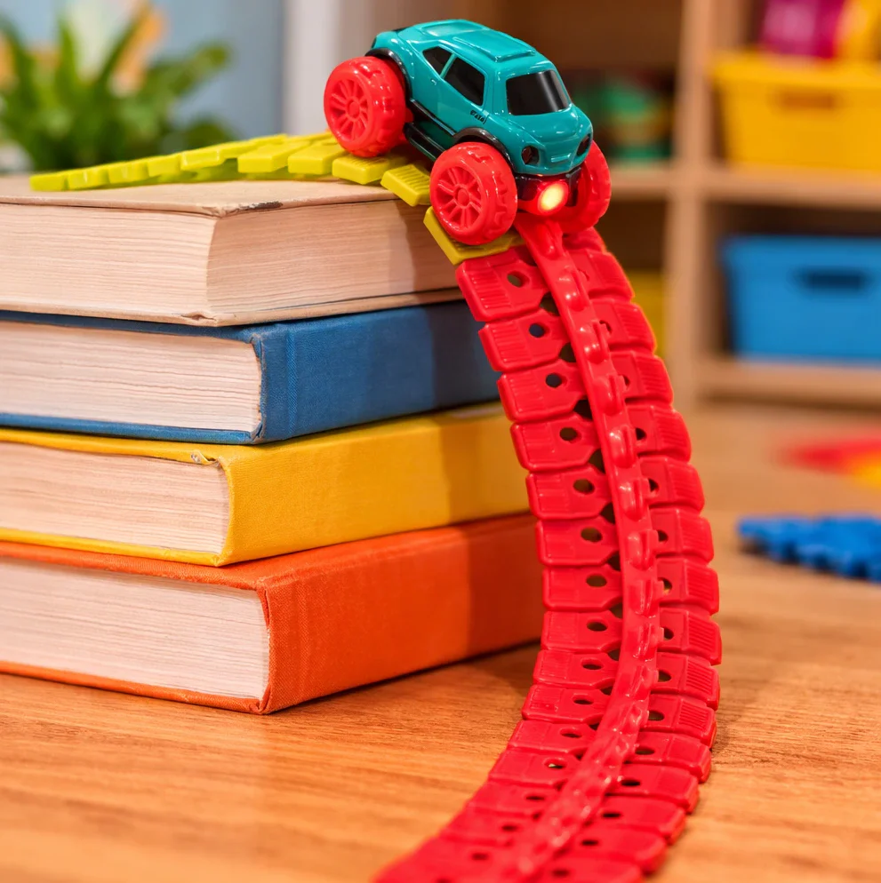 Electric Racing Car Track Building Set - Image 4