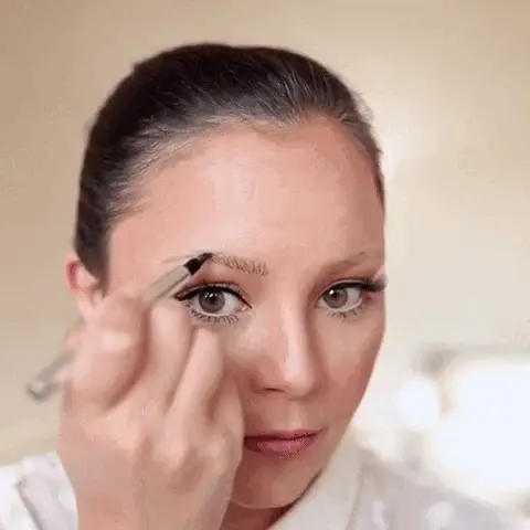 Arcbelle 3D Eyebrow Pencil - Image 9