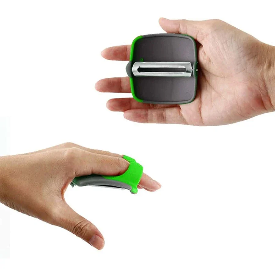 Finger-Safe Peeler - Image 3