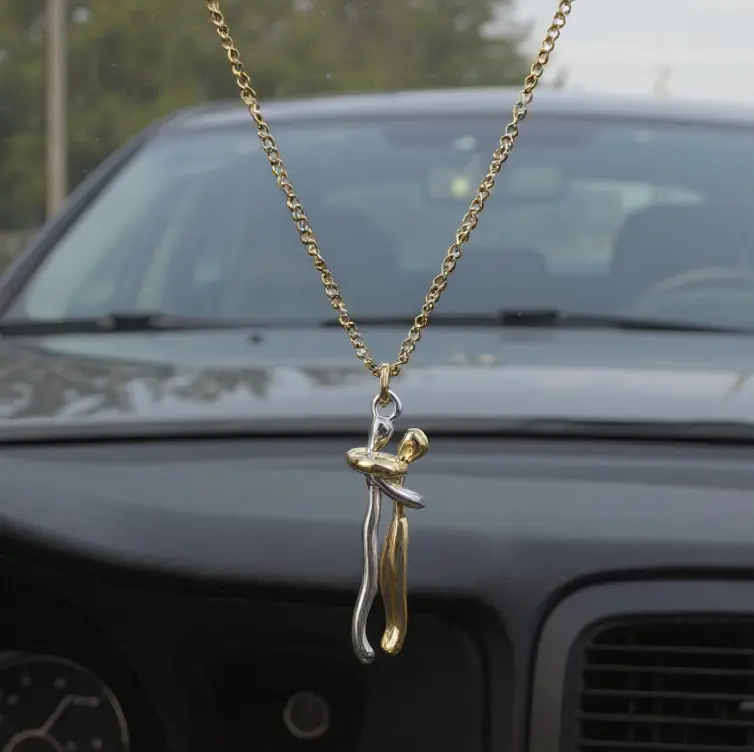 Hug Necklace - Image 3