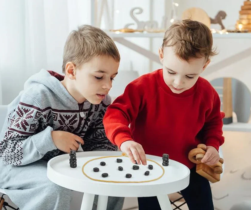 Magnetic Chess Game - Image 4