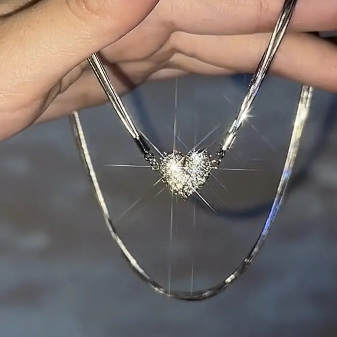 Magnetic Heart Necklace - Image 3