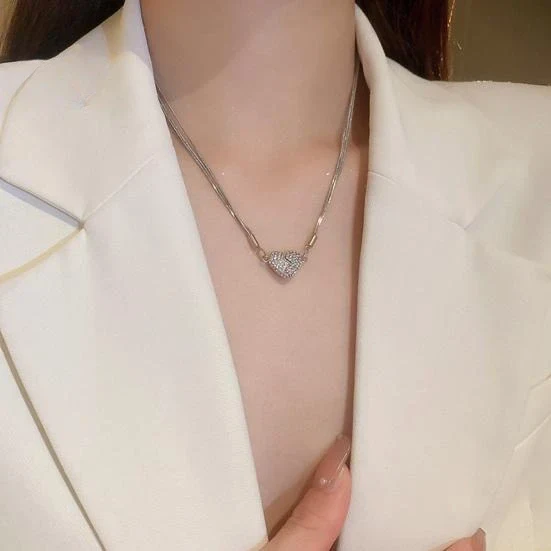 Magnetic Heart Necklace - Image 6