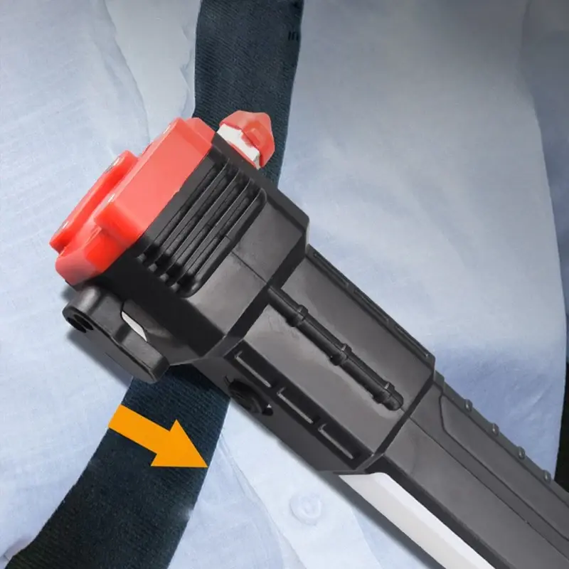 Multifunctional LED Flashlight - Image 6