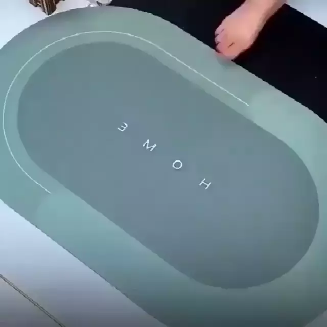 Non-Slip Bathroom Carpet - Image 9
