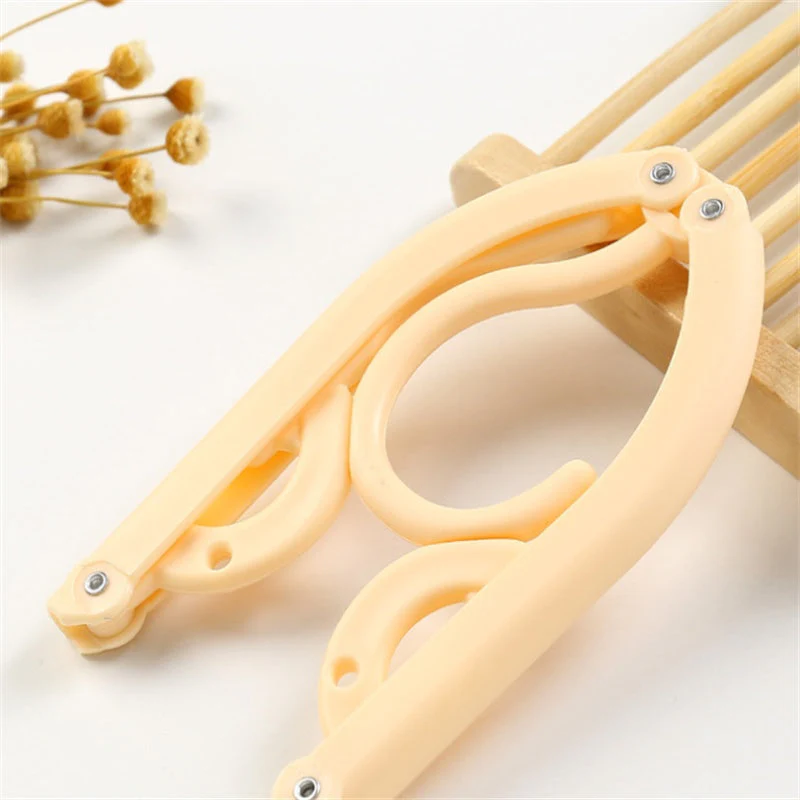 Portable Folding Hanger (Set of 8) - Image 9