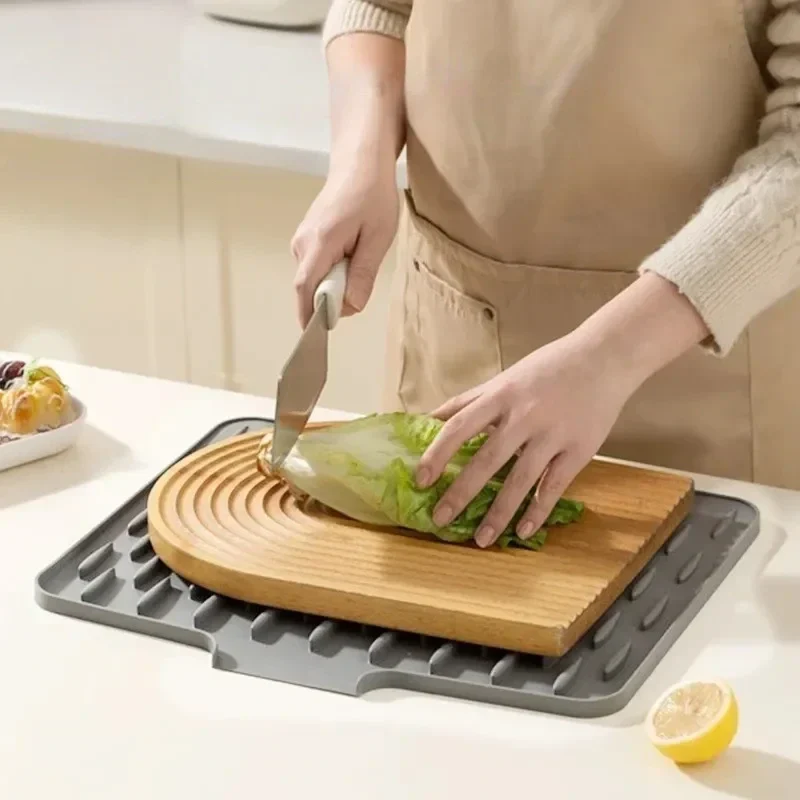 Silicone Kitchen Draining Mat - Image 4