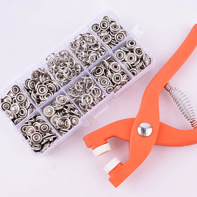 Snap Button Kit With Pliers - Image 5