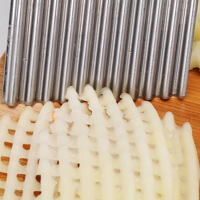 Stainless Steel Crinkle Cutter - Image 6