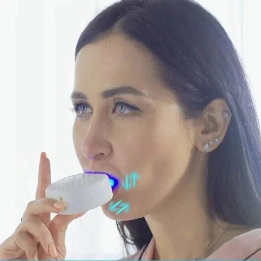 DentaxAlpha Ultrasonic Whitening Toothbrush - Image 3